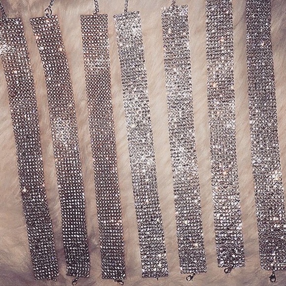 Rhinestone Choker - Picture 7 of 8